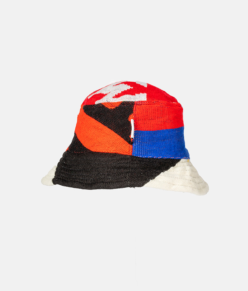 <tc>RECUPERO II, 3of25 Pre-loved scarves custom bucket hat</tc>