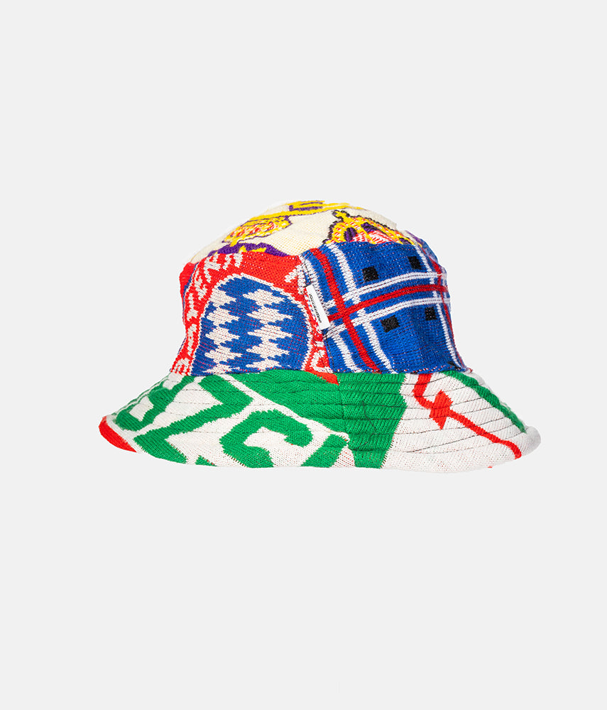 <tc>RECUPERO II, 20of25 Pre-loved scarves custom bucket hat</tc>