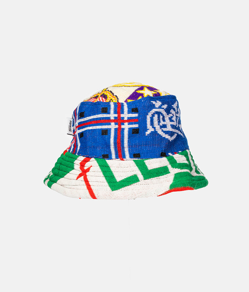 <tc>RECUPERO II, 20of25 Pre-loved scarves custom bucket hat</tc>