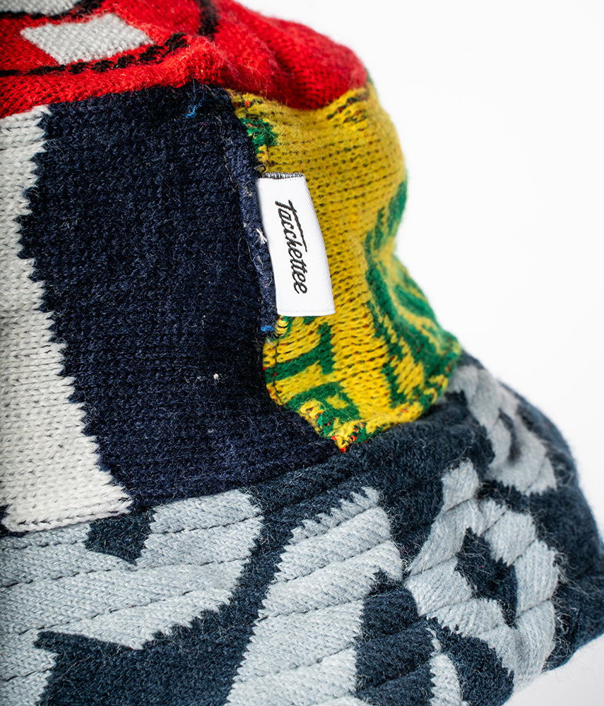 <tc>RECUPERO II, 23of25 Pre-loved scarves custom bucket hat</tc>