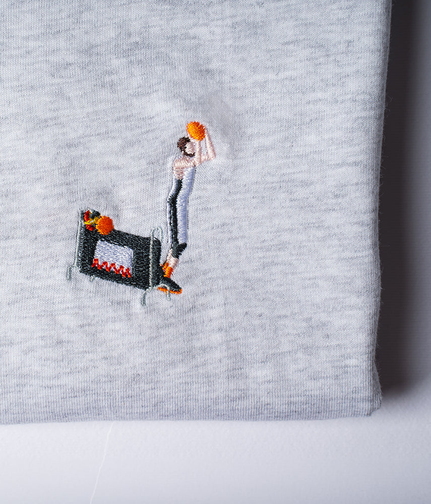 CLUTCHINELLI T-shirt ricamata