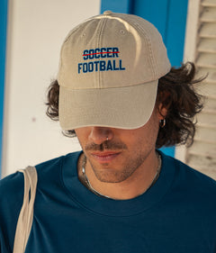 FOOTBALL IS NOT SOCCER Cappellino visiera