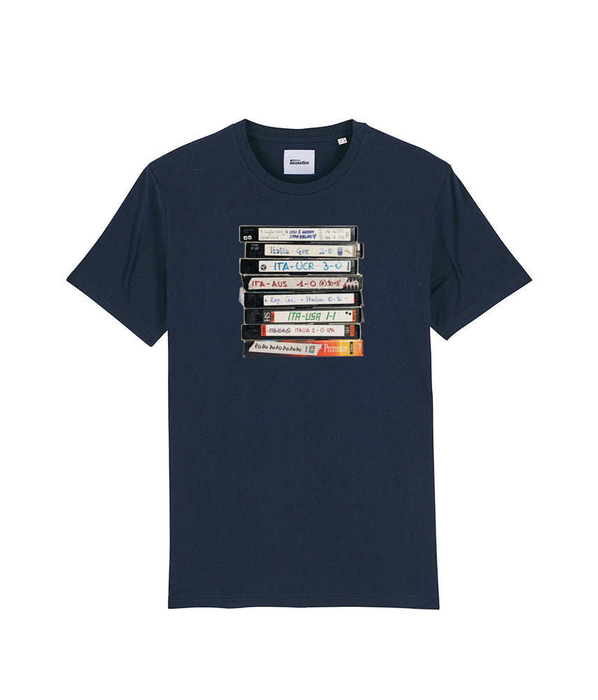 THE SKY IS BLUE OVER BERLIN! Tacchettee x Italia FIGC Printed T-shirt