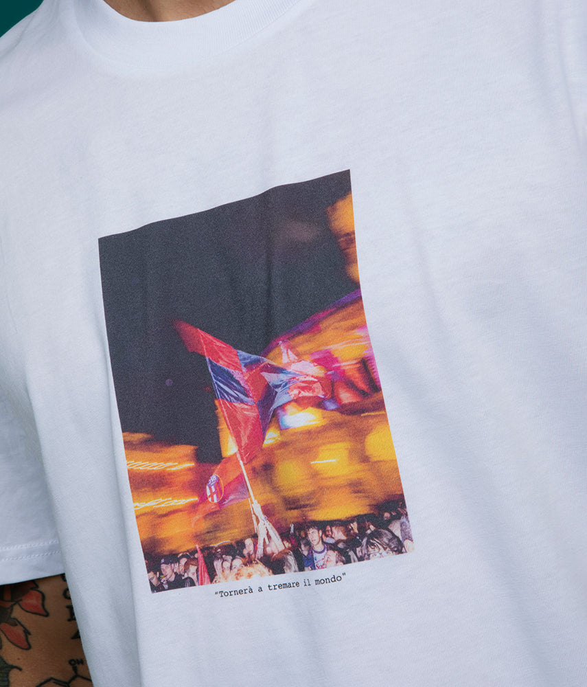 THE WORLD WILL SHAKE AGAIN - T-shirt