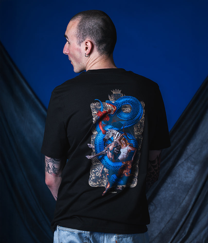 NELLA BOLGIA NERAZZURRA T-shirt