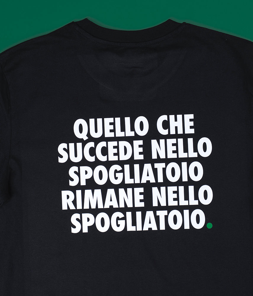NELLO SPOGLIATOIO. T-shirt
