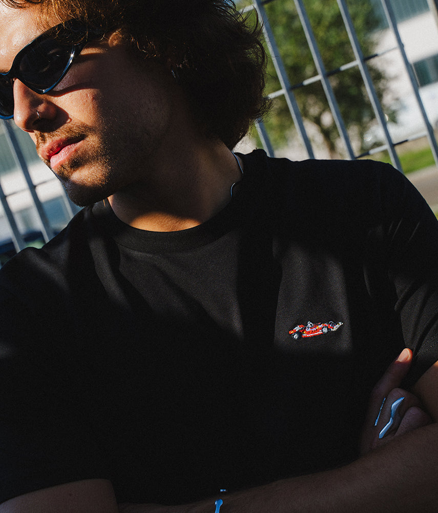 NIKI T-shirt ricamata