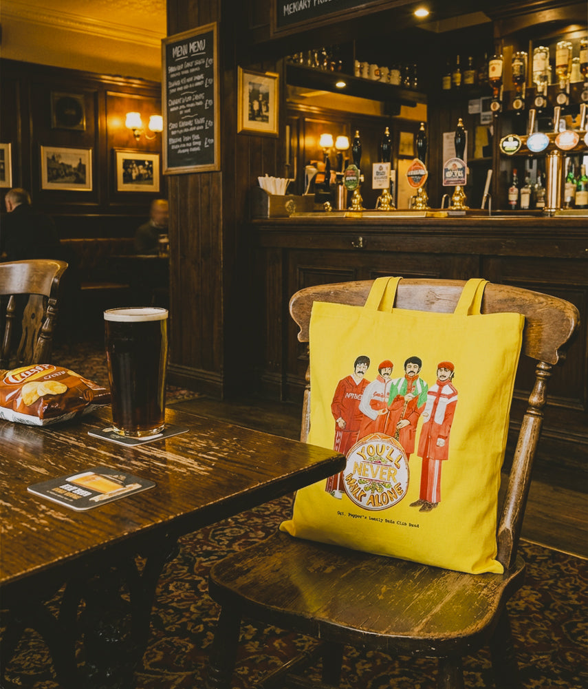 SGT. PEPPER'S LONELY REDS CLUB BAND Shopper