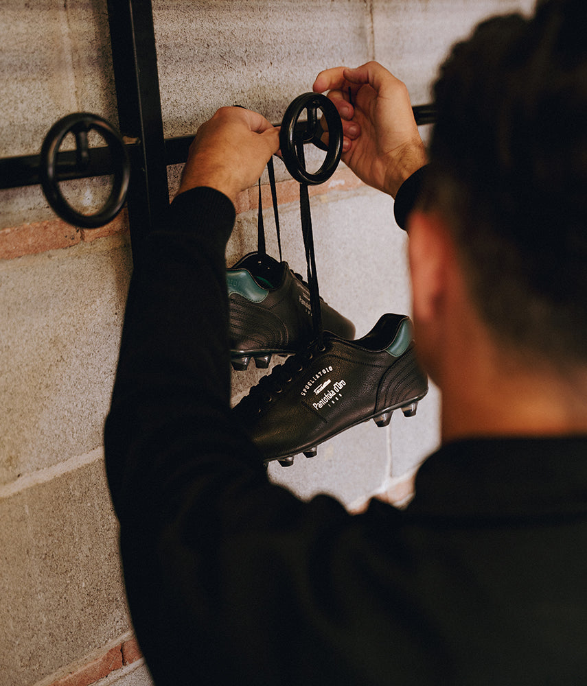 SPOGLIATOIO Pantofola d'Oro x Tacchettee Scarpe da Calcio