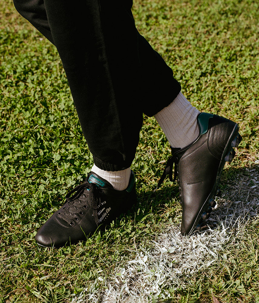 SPOGLIATOIO Pantofola d'Oro x Tacchettee Scarpe da Calcio