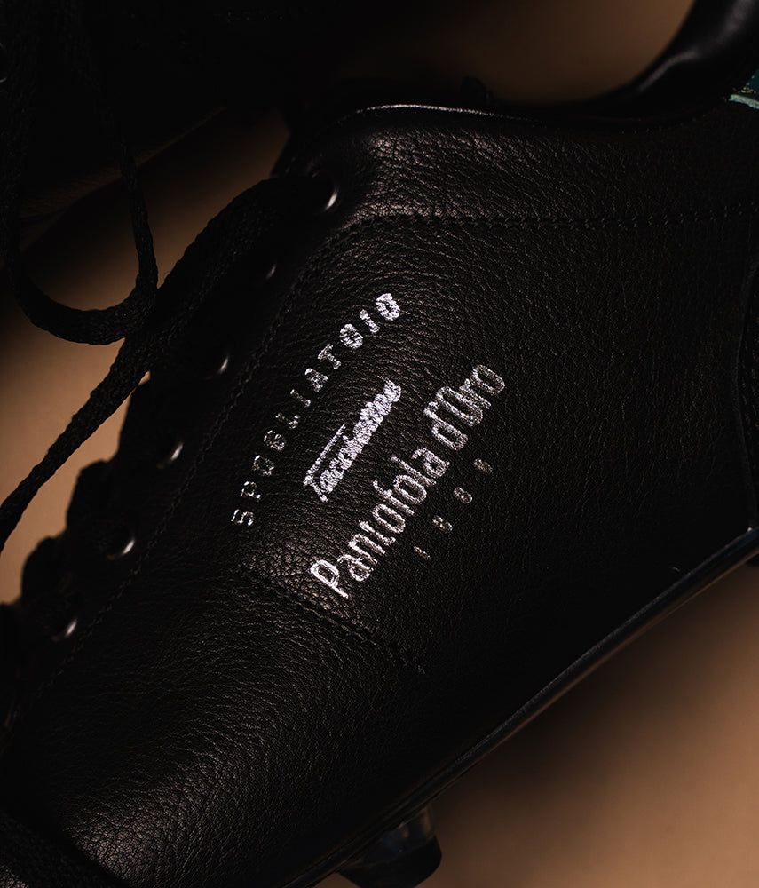 SPOGLIATOIO Pantofola d'Oro x Tacchettee Scarpe da Calcio