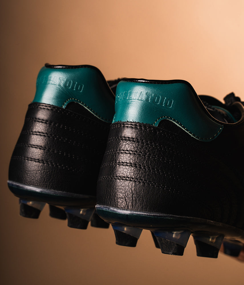 SPOGLIATOIO Pantofola d'Oro x Tacchettee Scarpe da Calcio