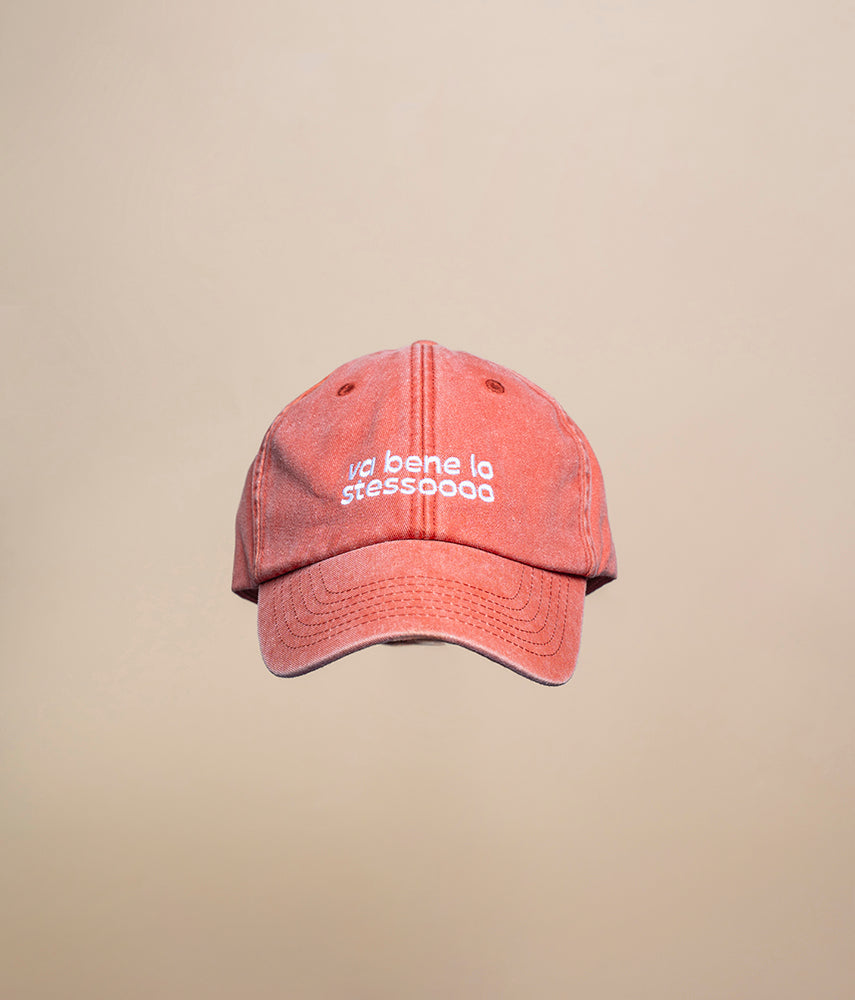 VA BENE LO STESSO Cappellino visiera