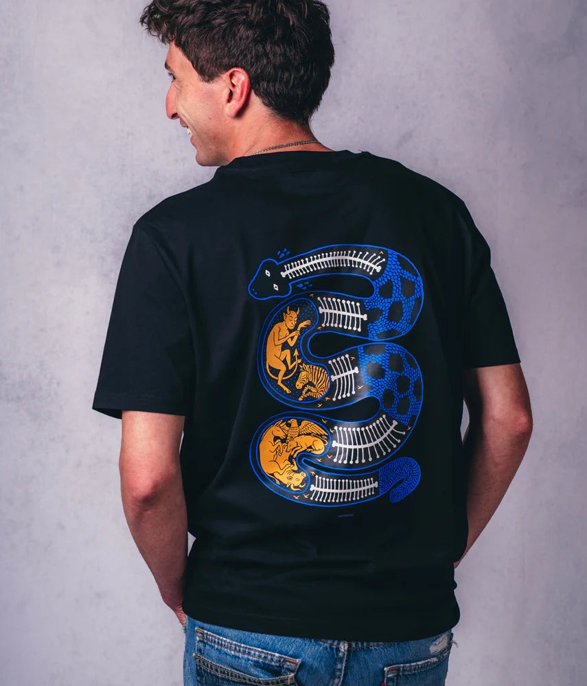 LA FAVOLA DI AMARU T-shirt