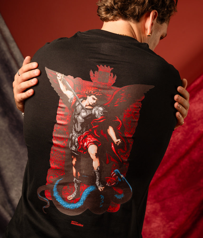 L'ANGELO DELL'INFERNO ROSSONERO T-shirt