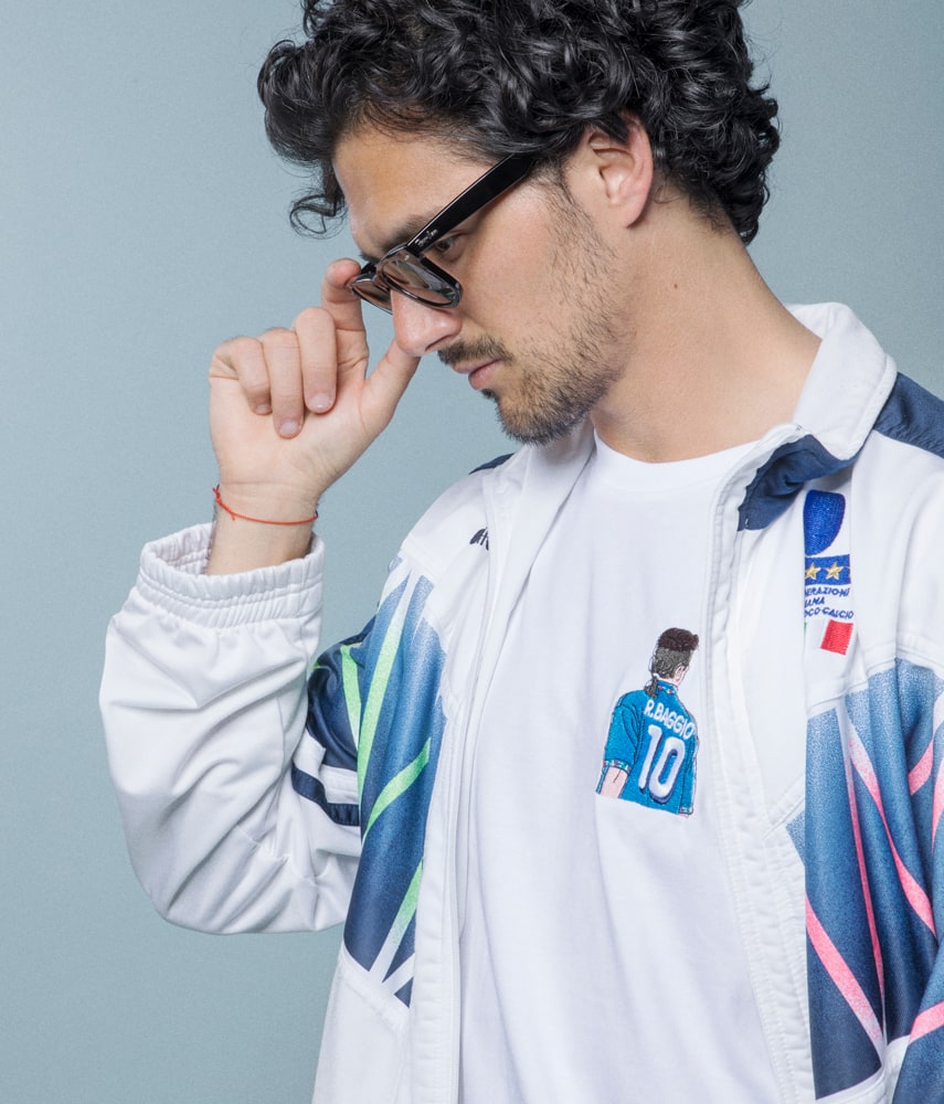 DIVIN CODEENO T-shirt ricamata - Tacchettee