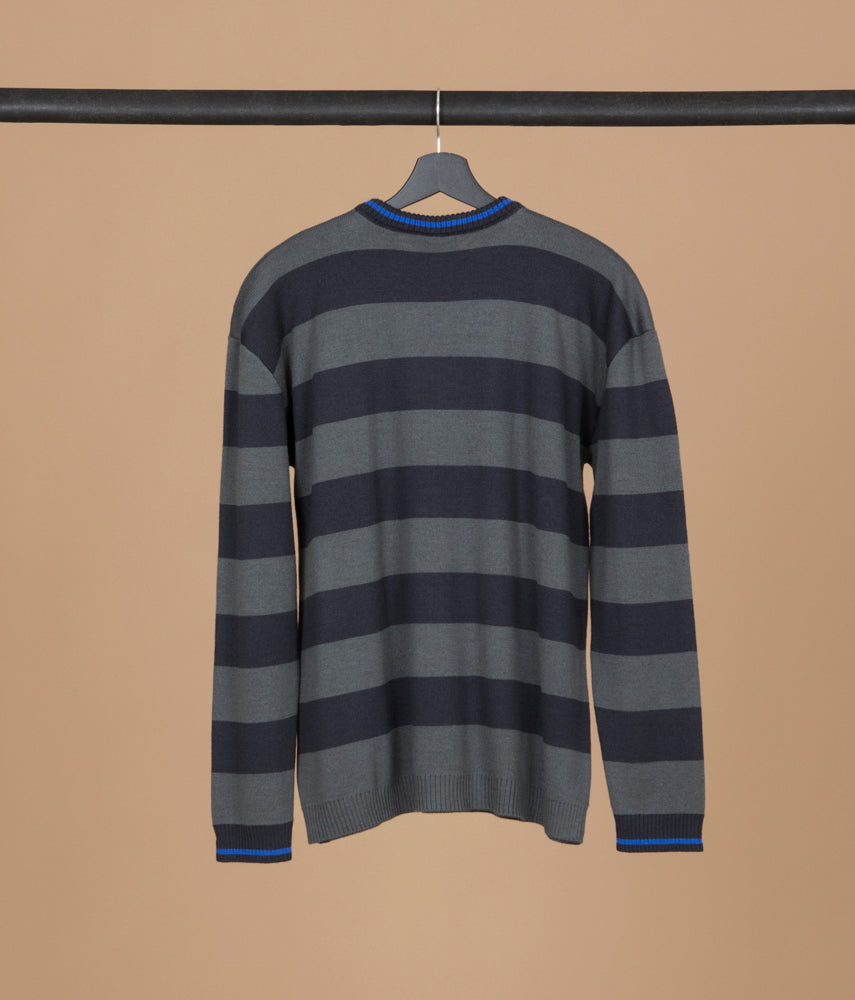 BLACK AND BLUE Seven Sisters Jacquard knitwear