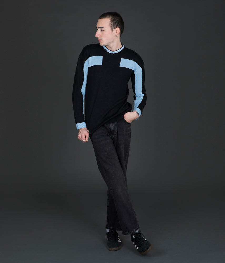 THE WHITE AND THE LIGHT BLUE Seven Sisters Jacquard knitwear