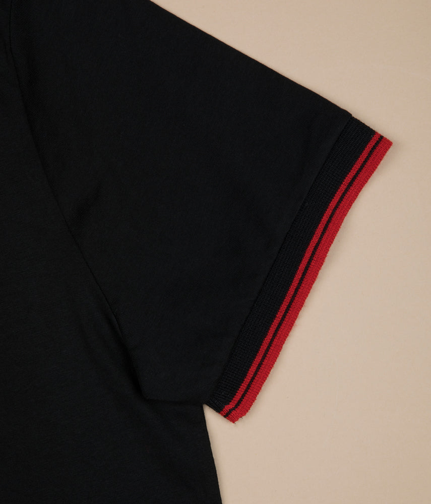 IL ROSSO E IL NERO Sette Sorelle T-shirt cap'n'sew