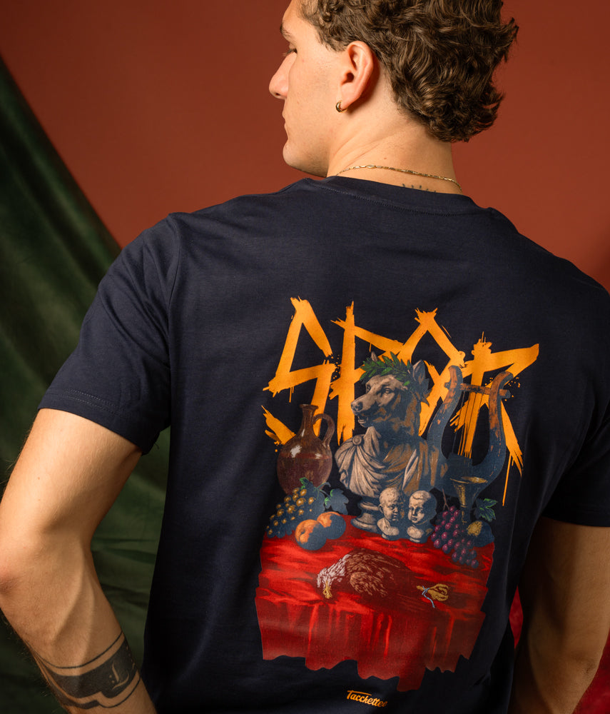 NELLA TANA DELLA LUPA T-shirt