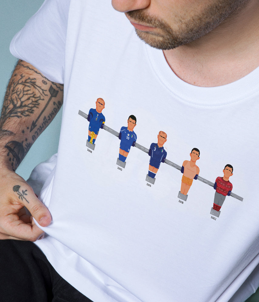 Gli anni - Tacchettee X CALCIATORIBRUTTI T-shirt stampata - Tacchettee