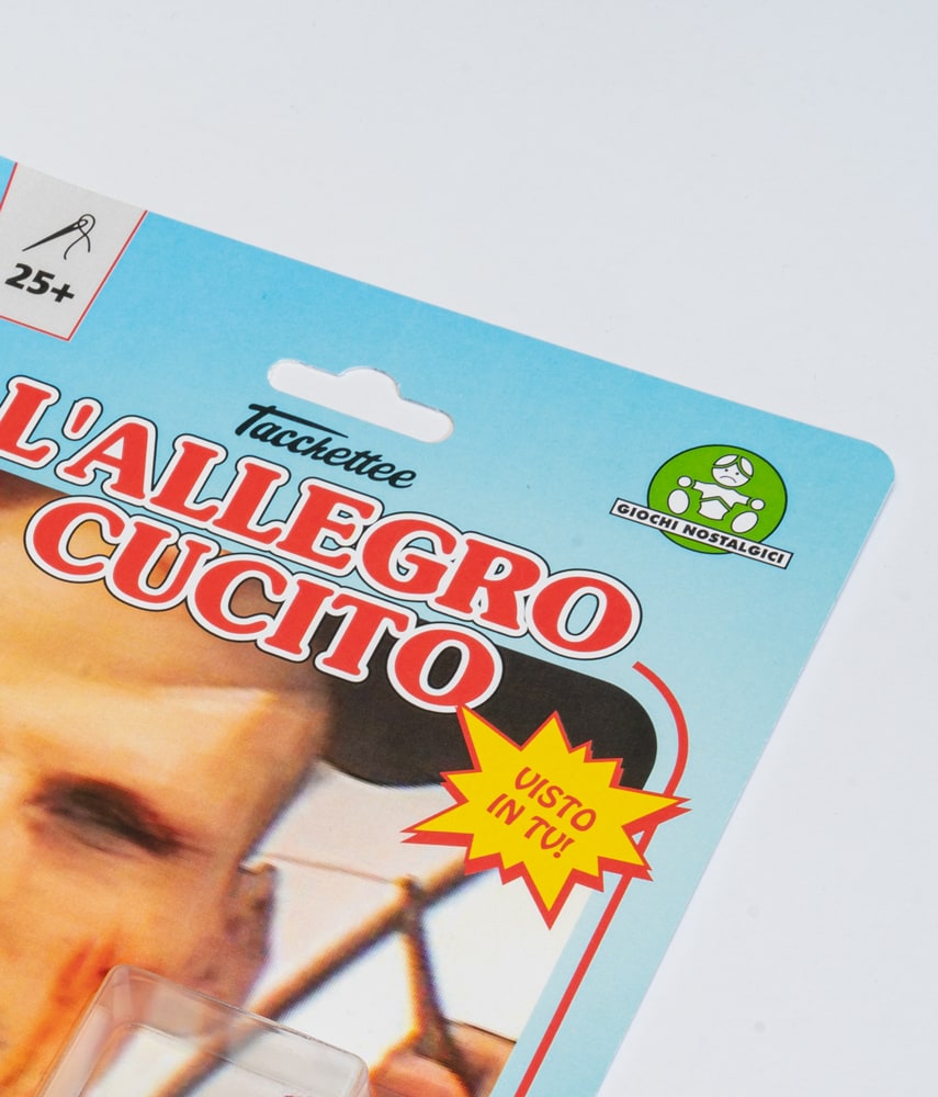 L'ALLEGRO CUCITO Action figure